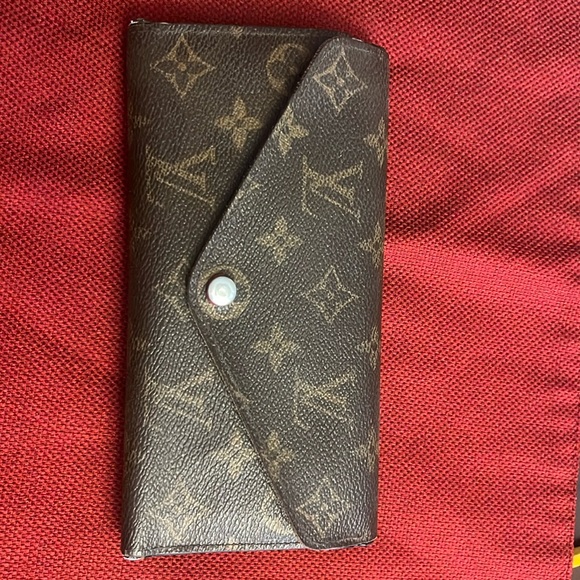🧚🏻‍♂️CLERANCE 🧚🏻‍♂️Authentic wallet Louis Vuitton needs tlc - Picture 12 of 12